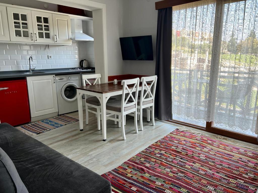 Ephesus Selcuk Castle View Suites Kültér fotó