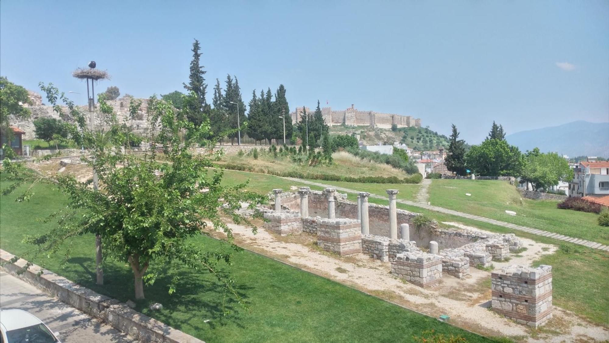 Ephesus Selcuk Castle View Suites Kültér fotó