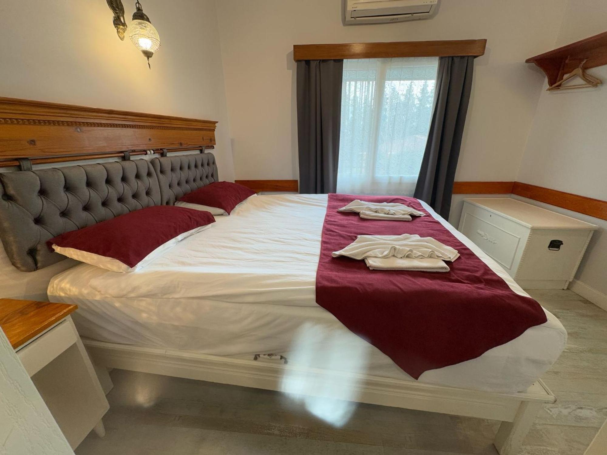 Ephesus Selcuk Castle View Suites Kültér fotó