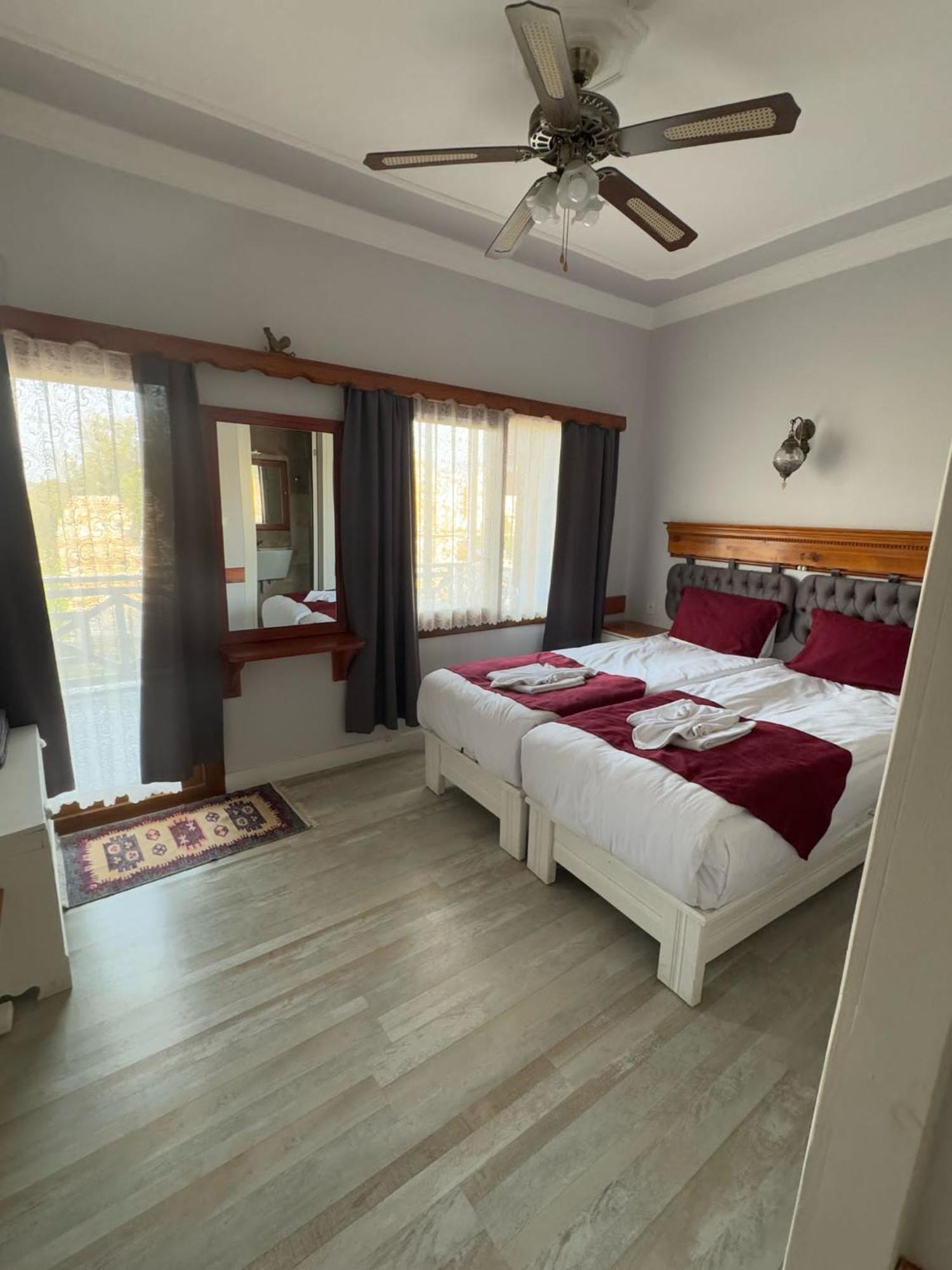 Ephesus Selcuk Castle View Suites Kültér fotó